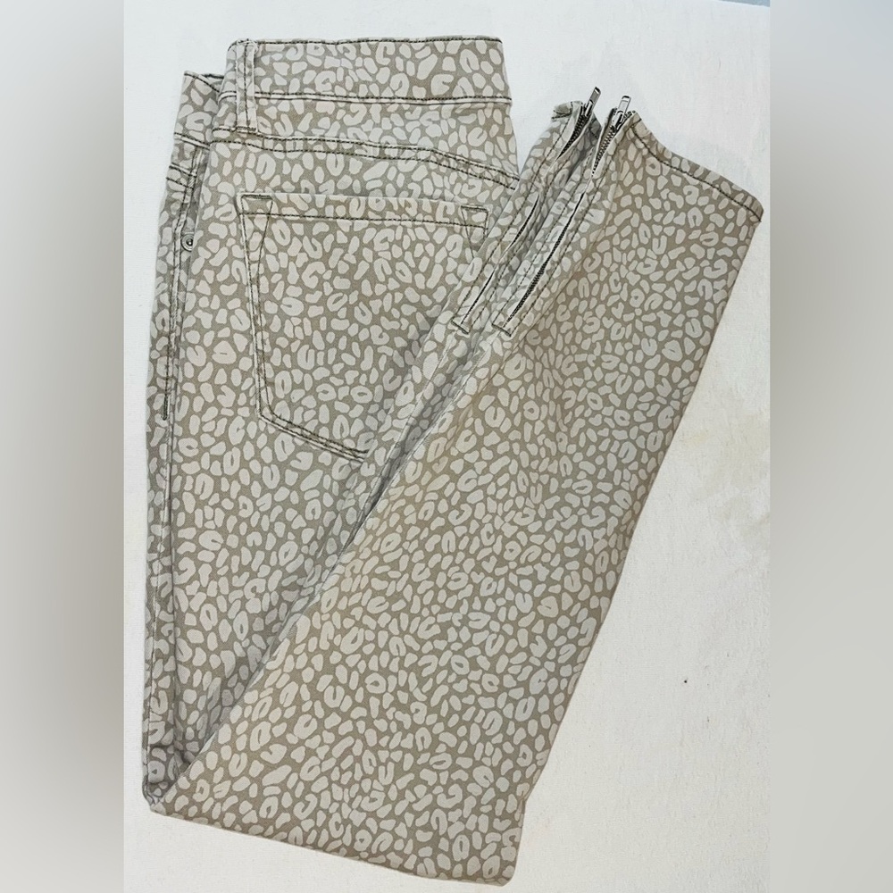 LOFT Leopard Print Skinny Jeans Size 6 Ankle Zip Neutral Animal Print Denim